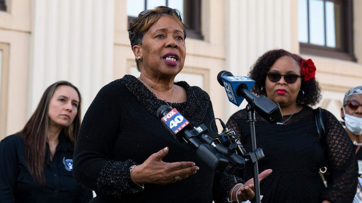 Betty Williams, president of the Greater Sacramento NAACP, speaks at C.K. McClatchy High School in Sacramento on Thursday, Feb. 17, 2022, after an investigation into racist graffiti on the school’s water foundation identified a female Black student as the perpetrator.
