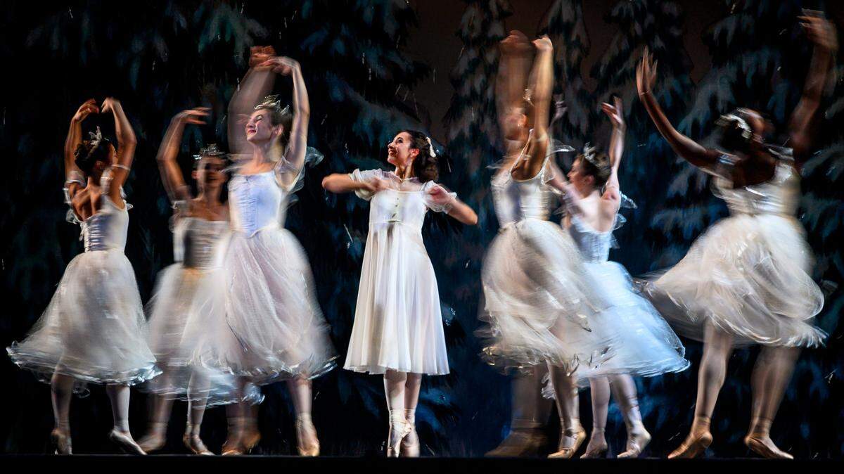 Isabella Velasquez, middle, plays Marie in the Sacramento Ballet’s Nutcracker in the dress rehearsal in Memorial Auditorium in Sacramento, Wednesday, Dec. 11, 2019.