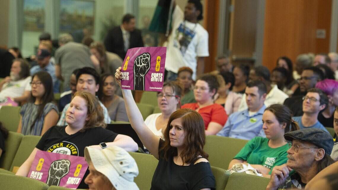If you want to speak at Sacramento City Council, please behave
