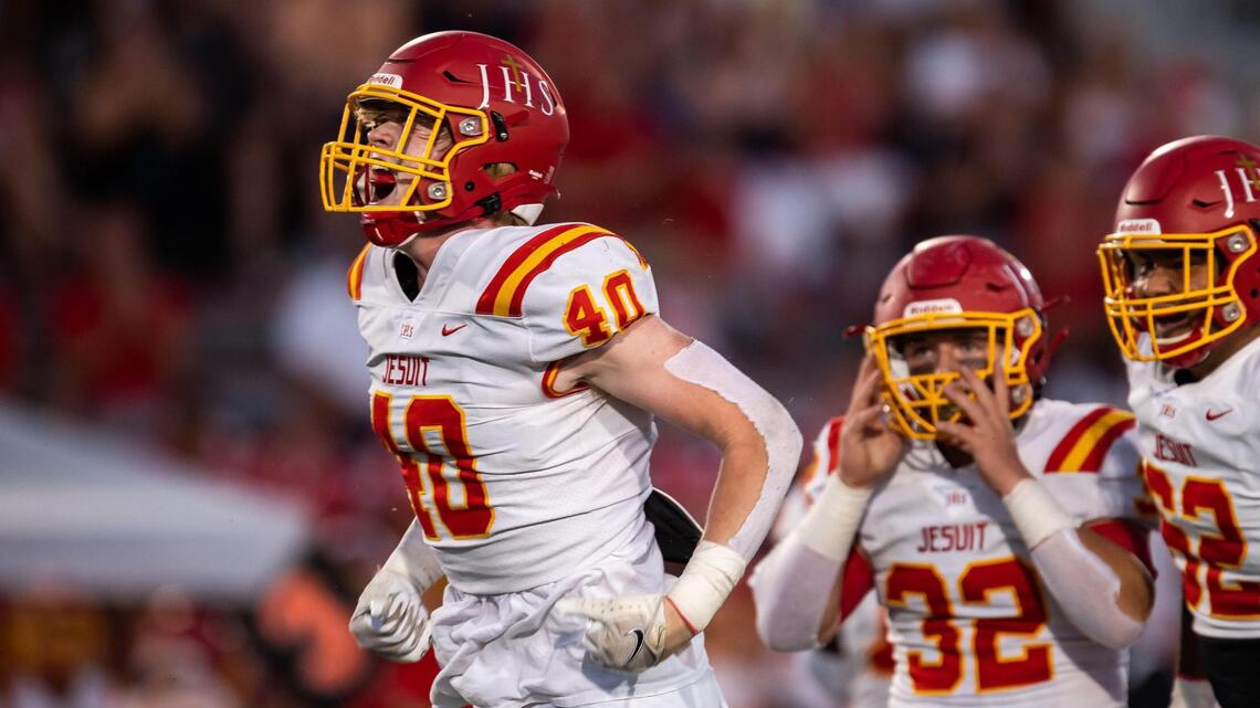 Picking the preps: Holy Bowl, small-school showdowns and more in high school football