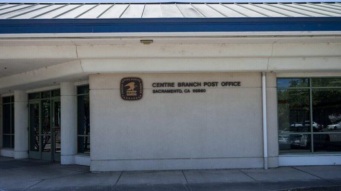 A Sacramento County Post Office has been sweltering without AC since May. Here’s why