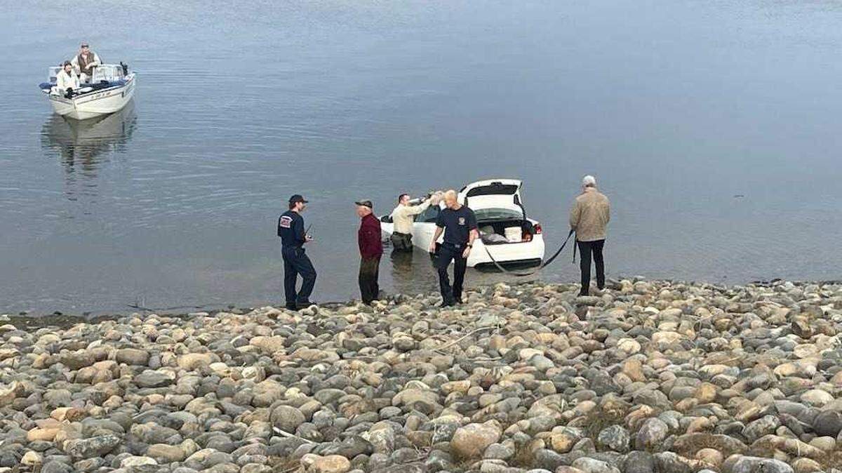Boaters and deputies from the El Dorado County Sheriff’s Department rescued an elderly man from a sinking car Friday, Jan. 26, 2024, in Folsom Lake.