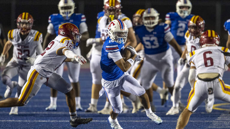 The Bee’s Top 25: SFL teams go 6-0 as Folsom survives and Oak Ridge wins in Texas