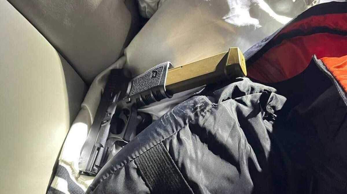 Officers with the Folsom Police Department located a loaded firearm with an extended magazine that was reportedly stolen out of Stockton during a vehicle search Thursday, June 22, 2023, where occupants were on probation and had outstanding arrest warrants. A Sacramento man who was subsequently arrested will face charges pertaining to firearm possession of felon in court Tuesday, June 27, 2023.