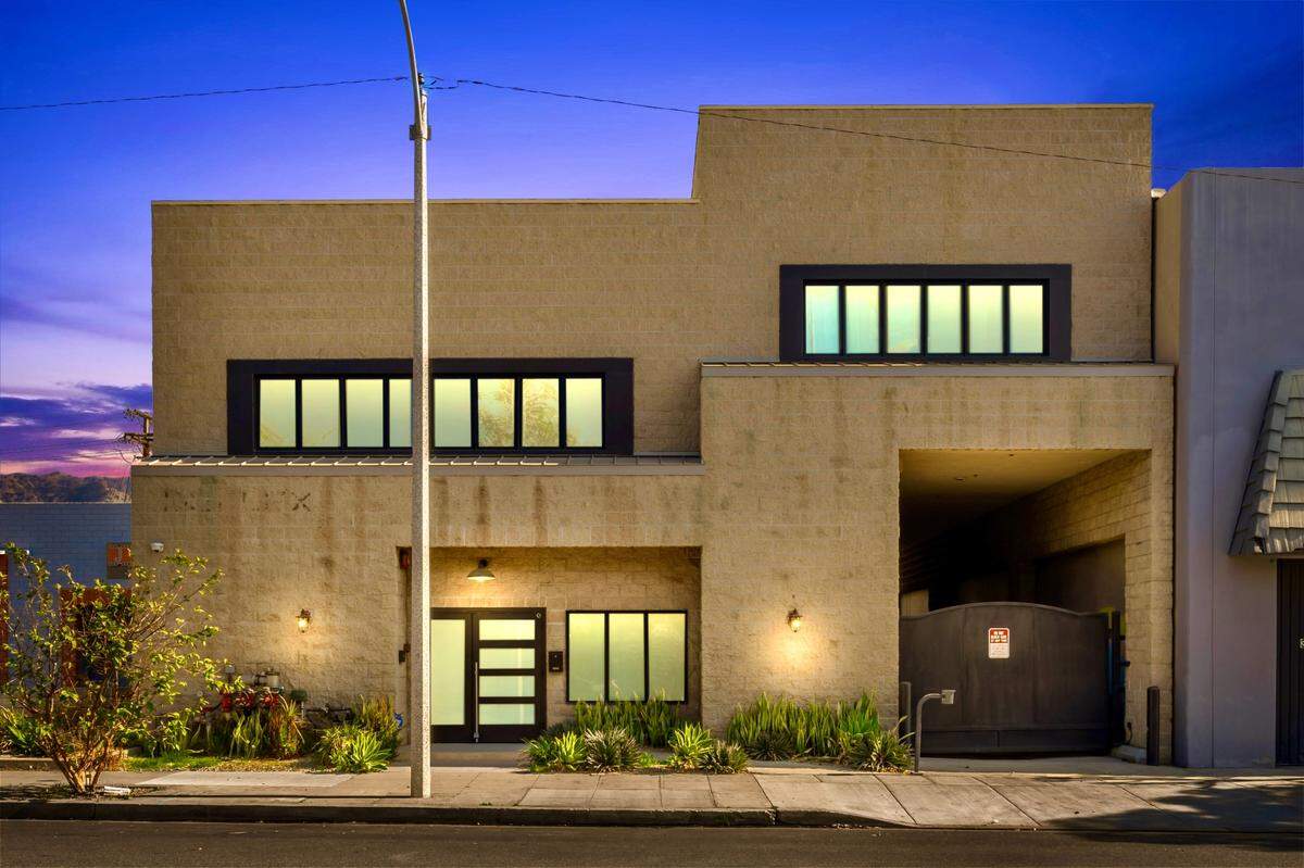 Built in 1976,​ and remodeled in 2020, the space totals 4,818 square feet, with 2,522 on the first level, 1,501 on the second, and a 795​-square-foot mezzanine.