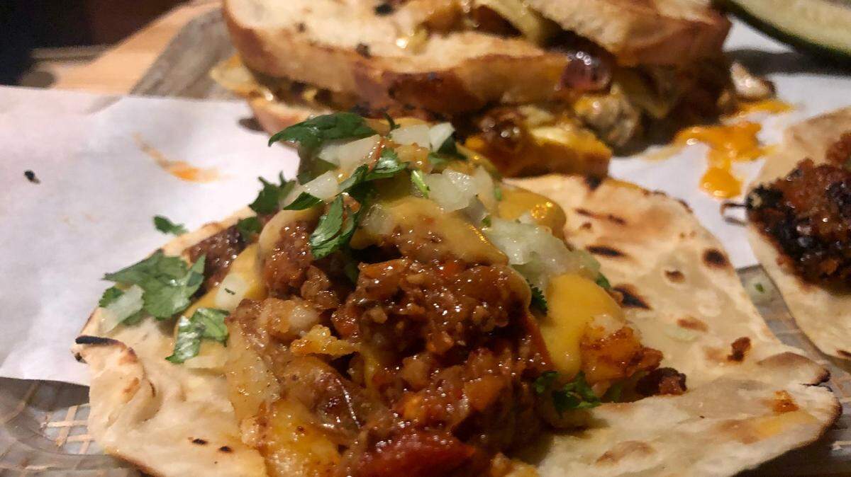 Bambi Vegan Tacos’ garden chorizo taco.