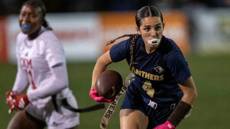 HS flag football: Who’s No. 1 in Sacramento area for CA’s fastest-growing sport?