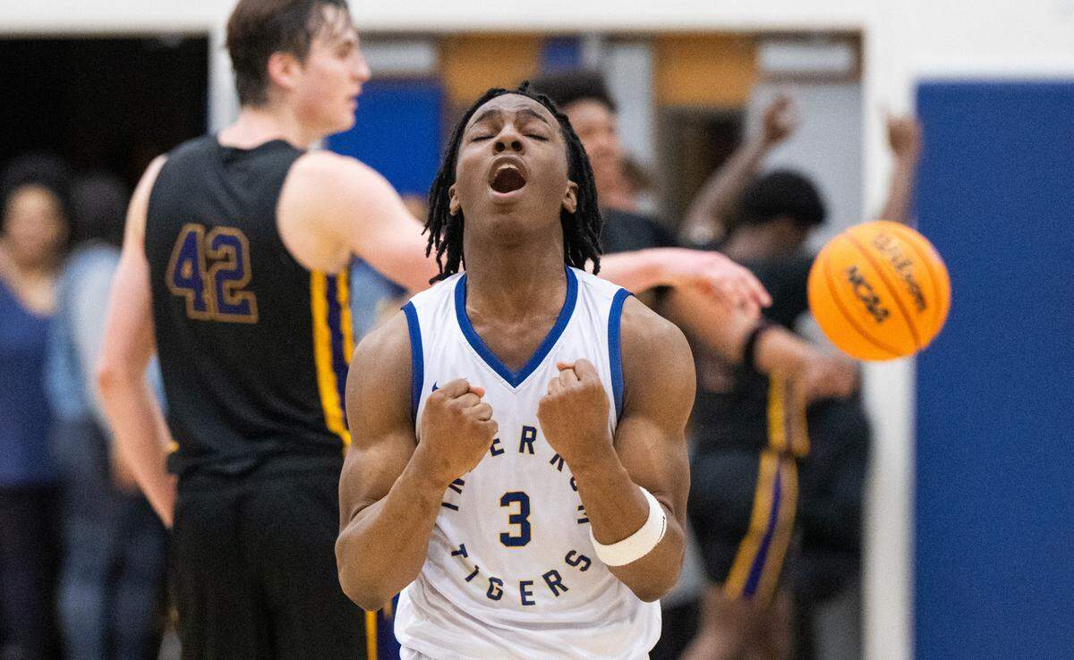 Inderkum Tigers guard Siincere Hudson (3) agonizes over a foul call in the final minute as the Oakland Tech Bulldogs celebrate their decisive lead in a CIF Northern California Division I quarterfinal in Sacramento on Thursday.