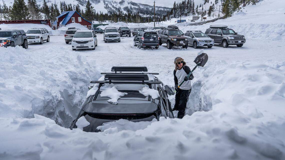 What it’s like to live in a Sierra blizzard: ‘We were cut off from the rest of the world’