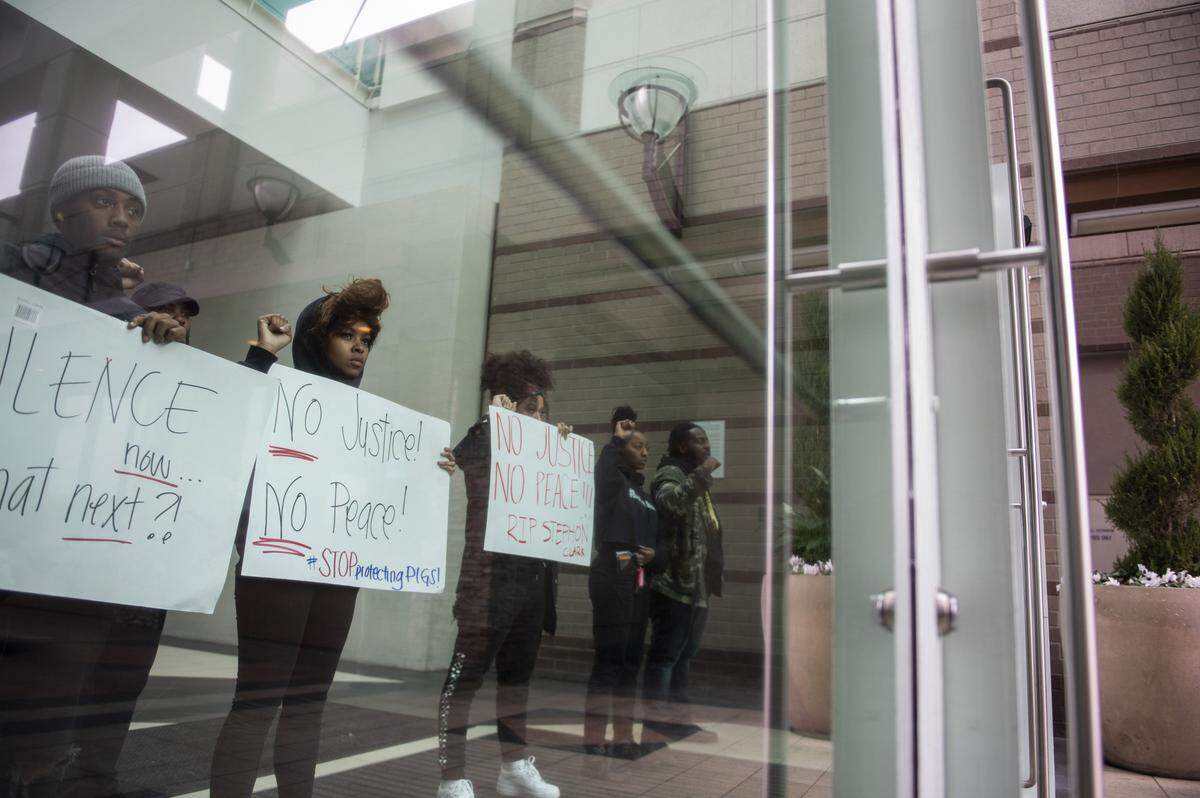 Stephon Clark protesters shut down the Arden Fair mall in Sacramento after an overnight sit-in Sunday, March 3, 2019, following the Sacramento District Attorney’s decision not to arrest officers involved in the 2018 shooting of the unarmed black man.