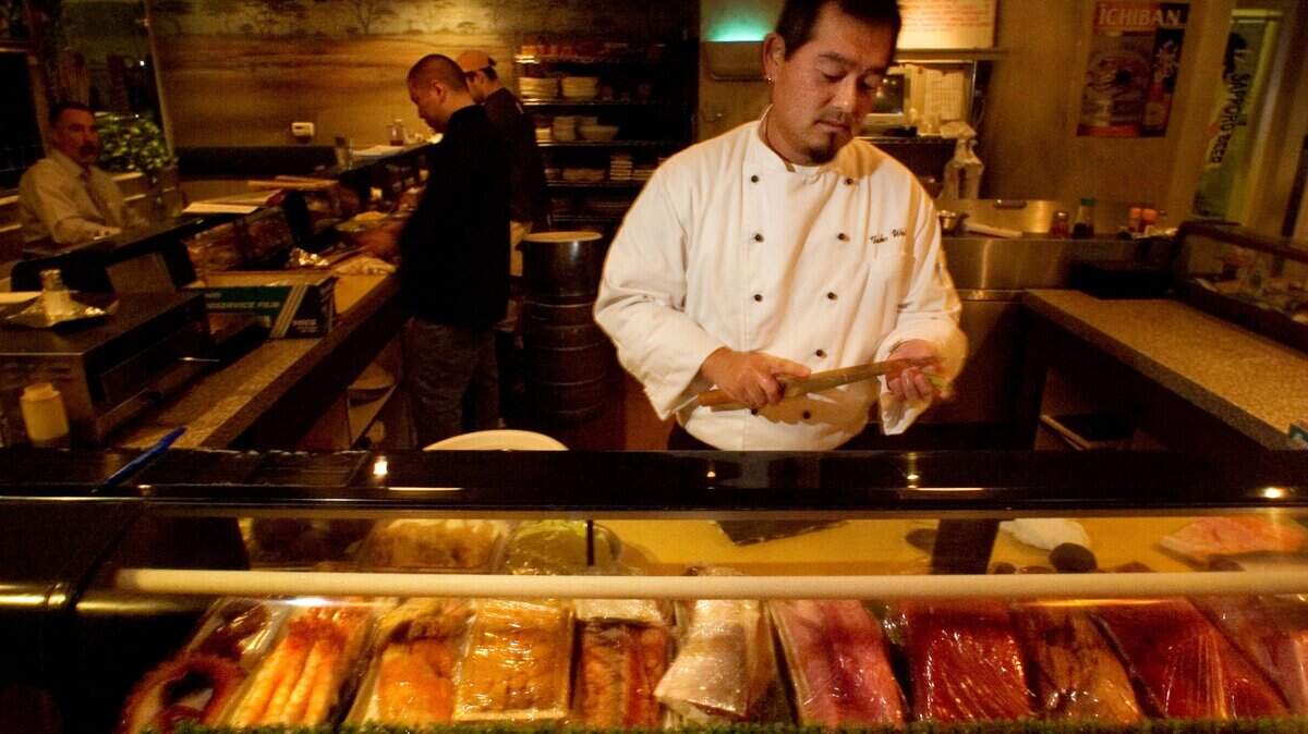 Owner and sushi chef Taka Watanabe prepares an ahi ahi roll at Taka Sushi Friday September 15, 2006. After more than 3 decades preparing Japanese fare in Sacramento, Watanabe retired from professionally cooking in October 2025.
