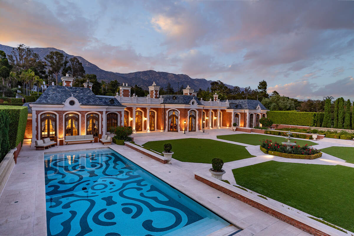 A huge, formal estate near Santa Barbara is now available for $29.5 million. It’s reminiscent of the Palace of Versailles and features woodwork inspired by the movie “Titanic,” a 1,000-year-old fountain and an underground tunnel and wine cellar.