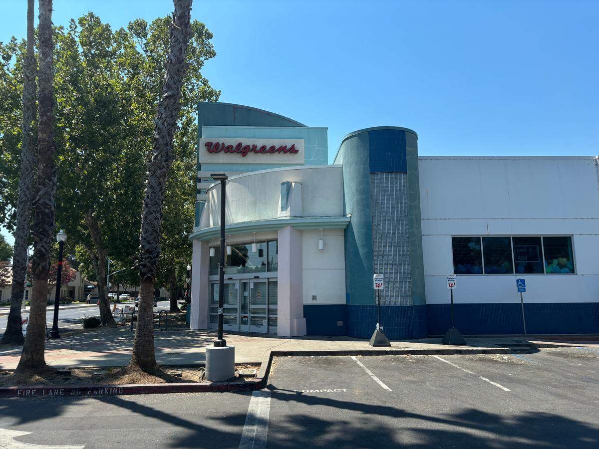The Walgreens location at 1401 Broadway in Sacramento’s Land Park neighborhood is expected to close in January.