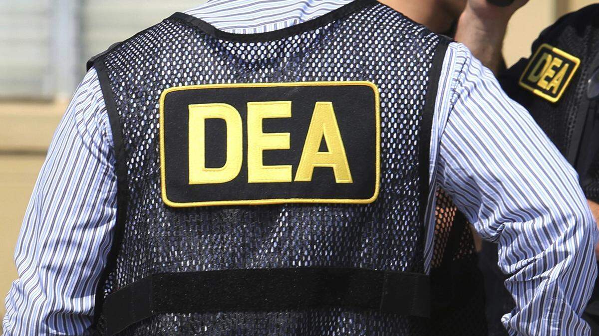 In a lawsuit, residents alleged the Drug Enforcement Administration and two Canyon County agencies used excessive force, unlawfully detained someone, assaulted and battered them, and illegally took cash during a search of their Greanleaf home in 2020.