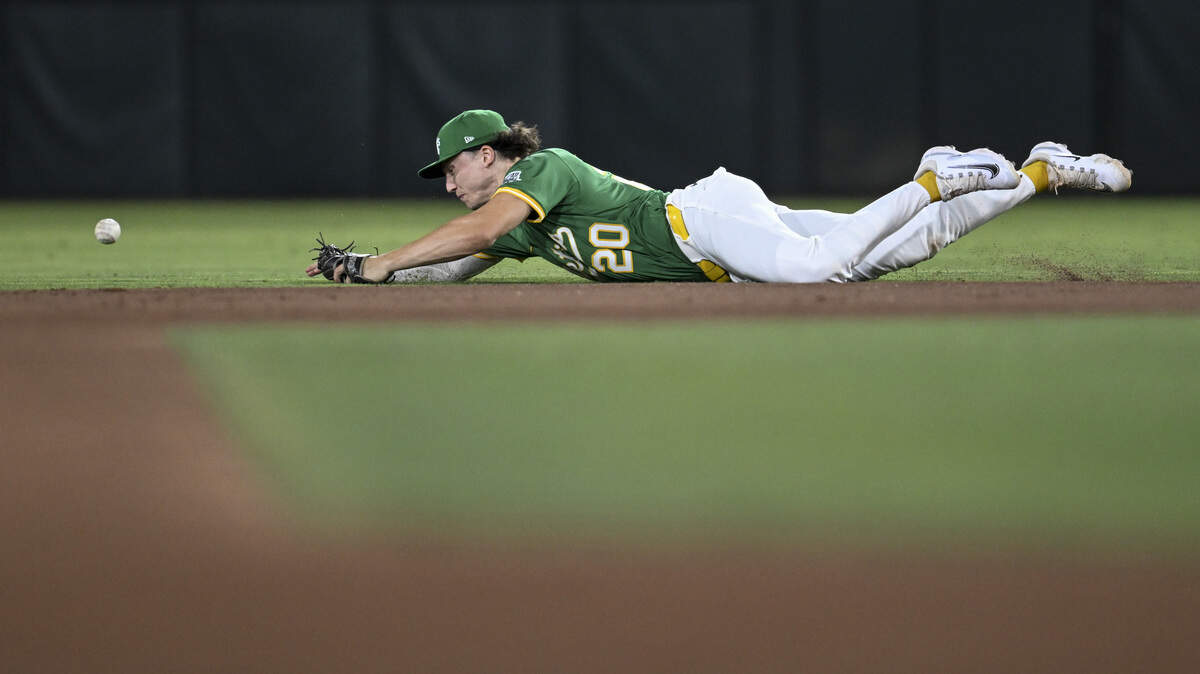 A's player sues Detroit Tigers, claiming unsafe fence caused injury