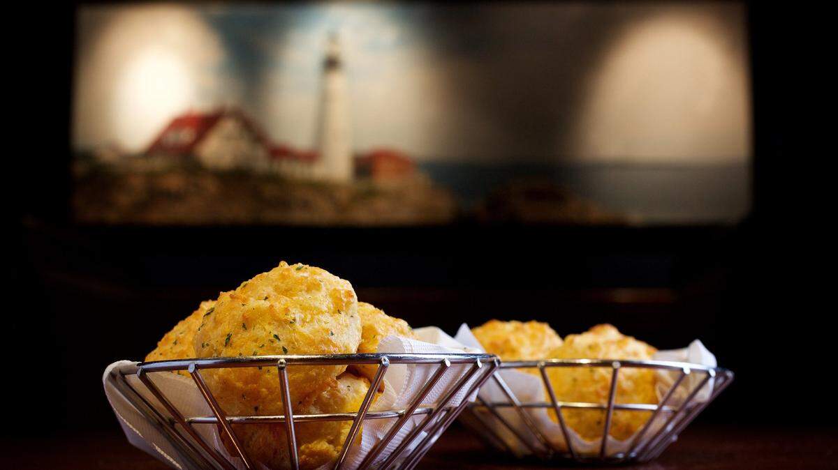 The popular garlic cheddar biscuits are a staple at Red Lobster restaurants