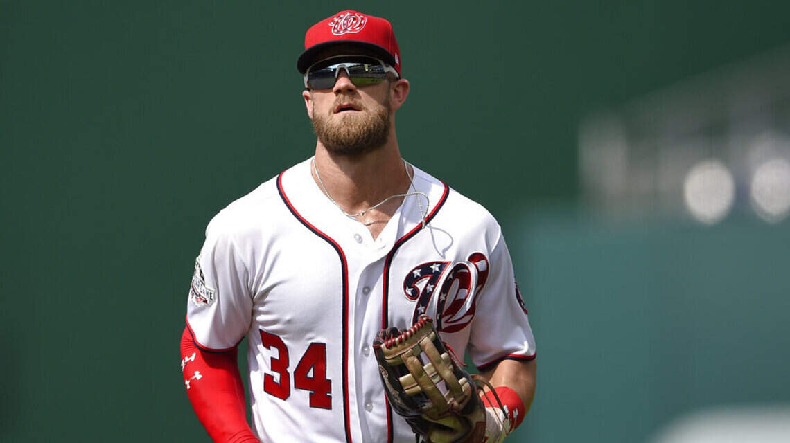 A rival team joins the San Francisco Giants in trying to sign free agent Bryce Harper