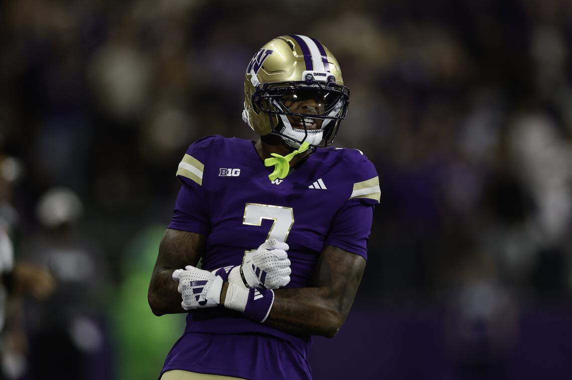 SEATTLE, WASHINGTON - AUGUST 30: Ephesians Prysock #7 of the Washington Huskies reacts during the fourth quarter of the game against the Colorado State Rams at Husky Stadium on August 30, 2025 in Seattle, Washington. The Washington Huskies won 38-21. (Photo by Alika Jenner/Getty Images)