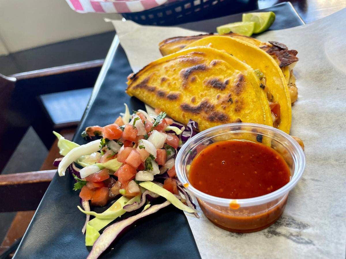 South Sacramento taqueria El Ronco serves tacos gobernador, a Sinaloa specialty with shrimp and melted cheese.