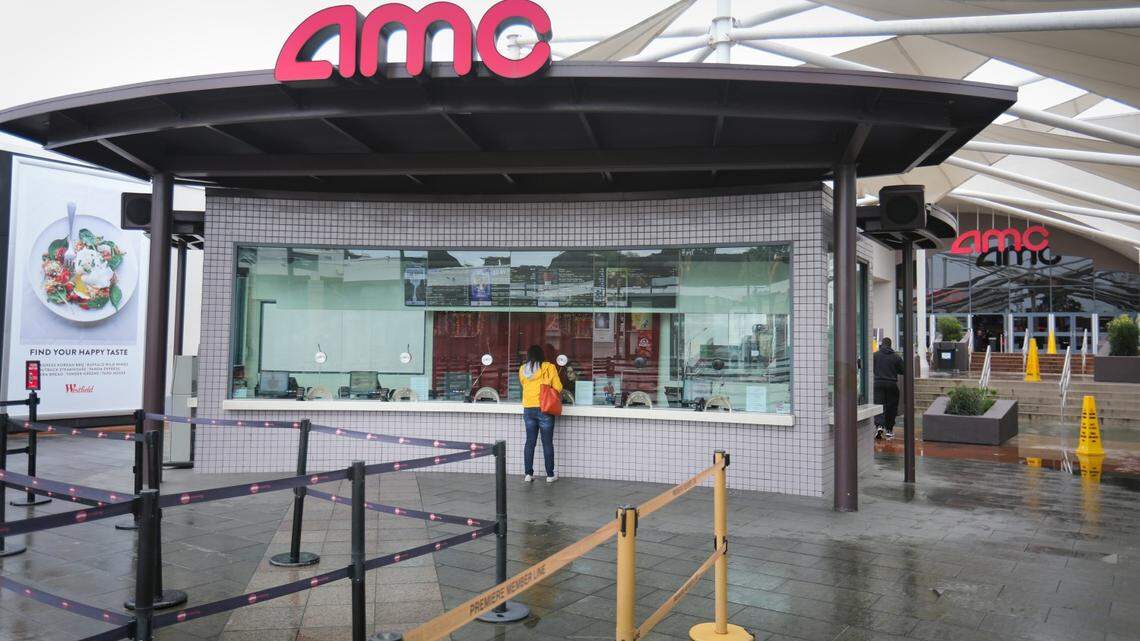 Howard Lipin AMC Theatres at the Westfield Mission Valley shopping center in San Diego on March 14, 2020. (Howard Lipin/San Diego Union-Tribune/TNS)