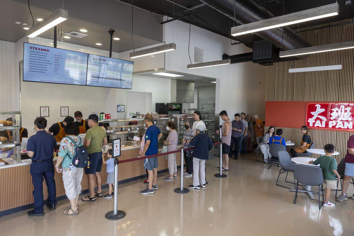 Customers line up during the soft opening of Tai Pan dim sum restaurant in Sacramento on Tuesday, Sept. 9, 2025.
