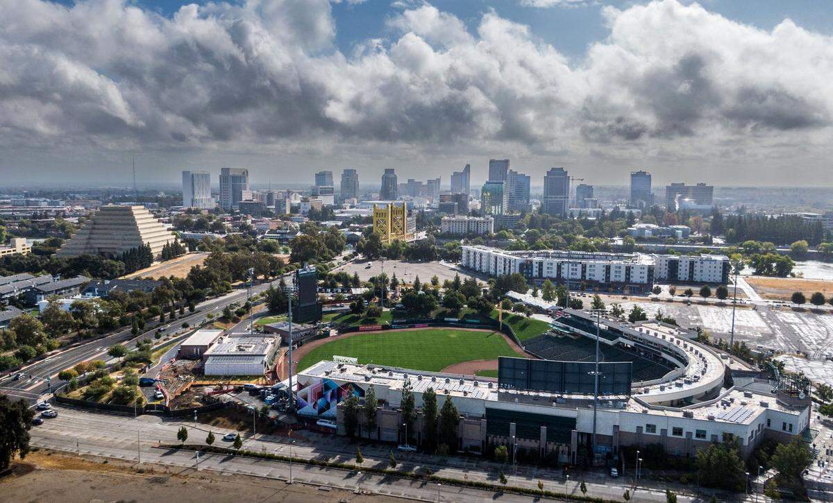 Clouds roll over the Sacramento skyline, as seen from Sutter Health Field, on Monday, Sept. 16, 2024. Rain is in the forecast in October 2024.