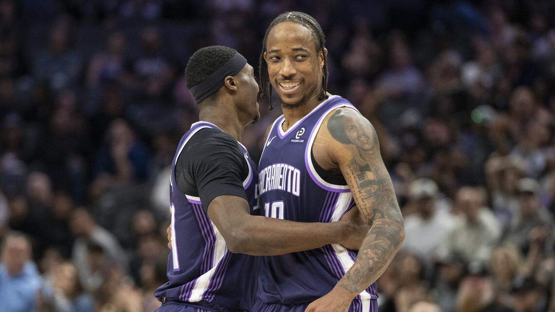 Kings star DeMar DeRozan overtakes NBA legend in wild win over Raptors