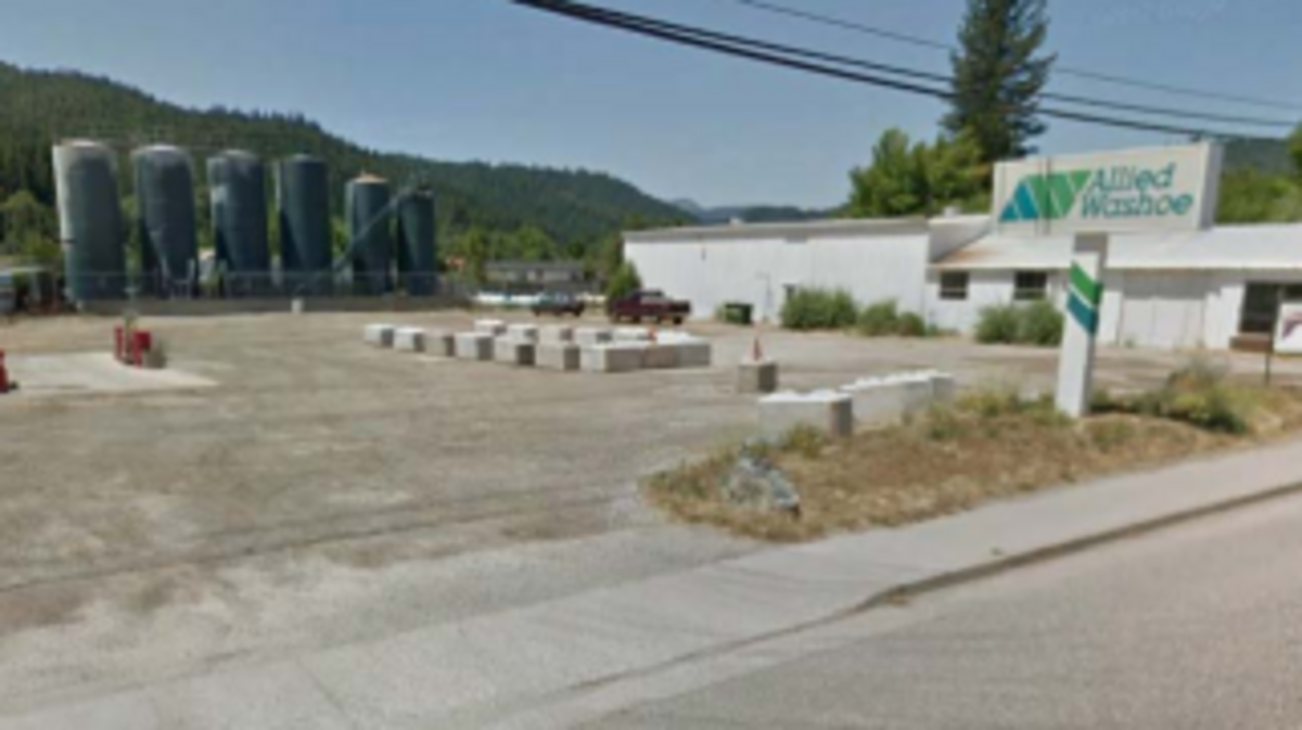 A Reno-based petroleum company was ordered to pay $660,521 after a former bulk fueling site in Quincy contaminated a now-defunct well.