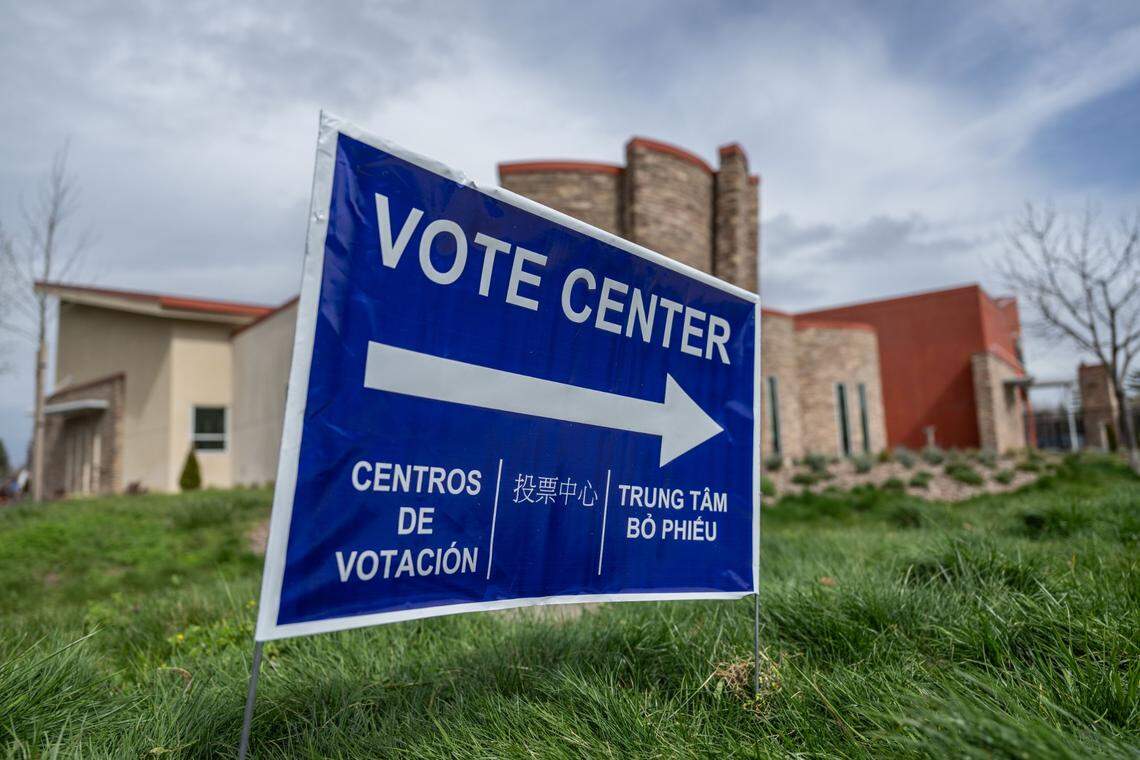 A sign directs voters to a vote center at the Robbie Waters Pocket-Greenhaven Library in Sacramento on Tuesday, March 5, 2024.