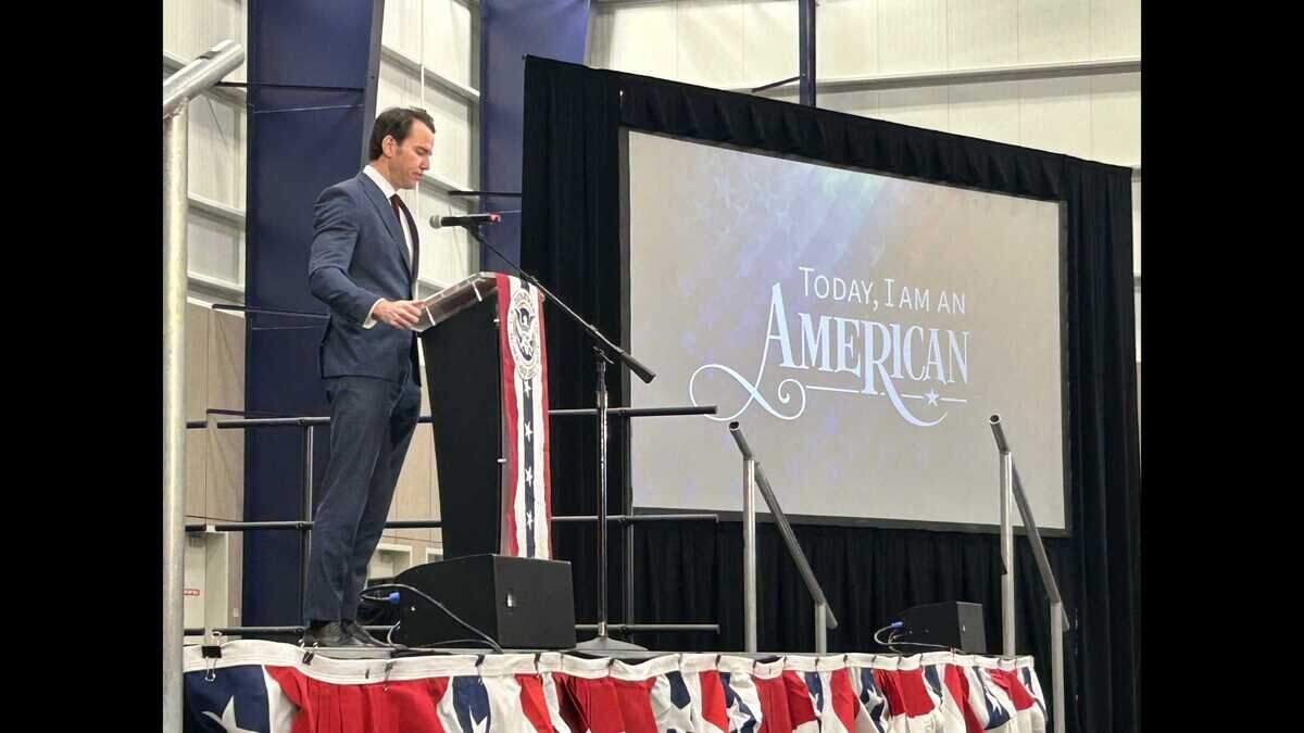 Congressman Kevin Kiley gave a speech congratulating the 800 new U.S. citizens during Wednesday’s first of two naturalization ceremonies held by USCIS.
