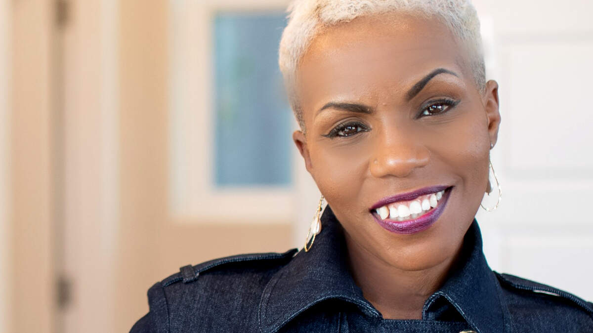 Real estate agent Kee Mathews