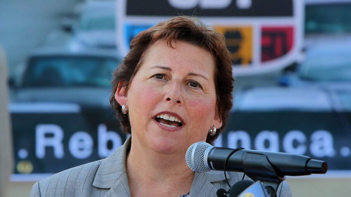 Laurie Berman, then Caltrans’ acting chief deputy director, speaks at a 2017 press conference on Senate Bill 1, an infrastructure spending package. Travel records obtained by The Sacramento Bee show Caltrans paid for Berman to commute to Sacramento from her San Diego home after she was appointed director in February 2018. The department also paid for her to keep a Sacramento apartment.