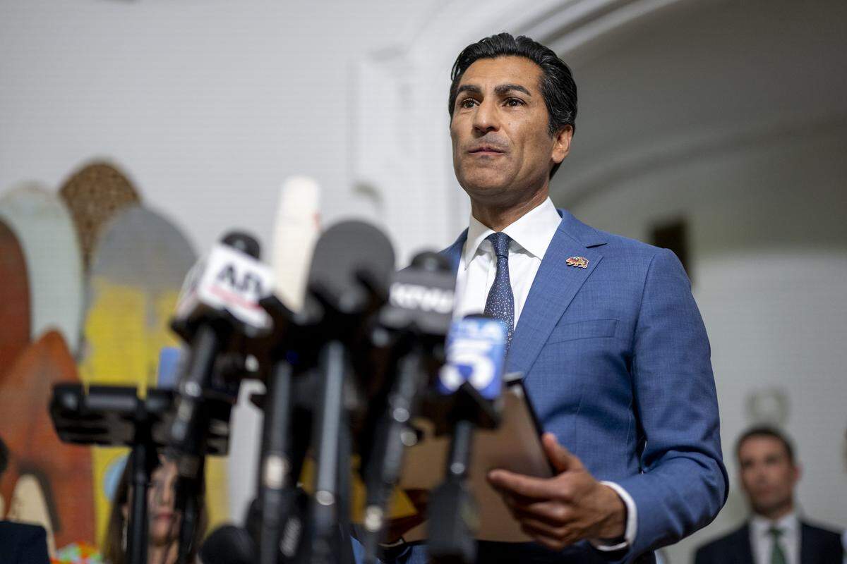 California Assembly Speaker Robert Rivas, D-Hollister, speaks during a news conference at the Governor's Mansion in downtown Sacramento on Aug. 8.