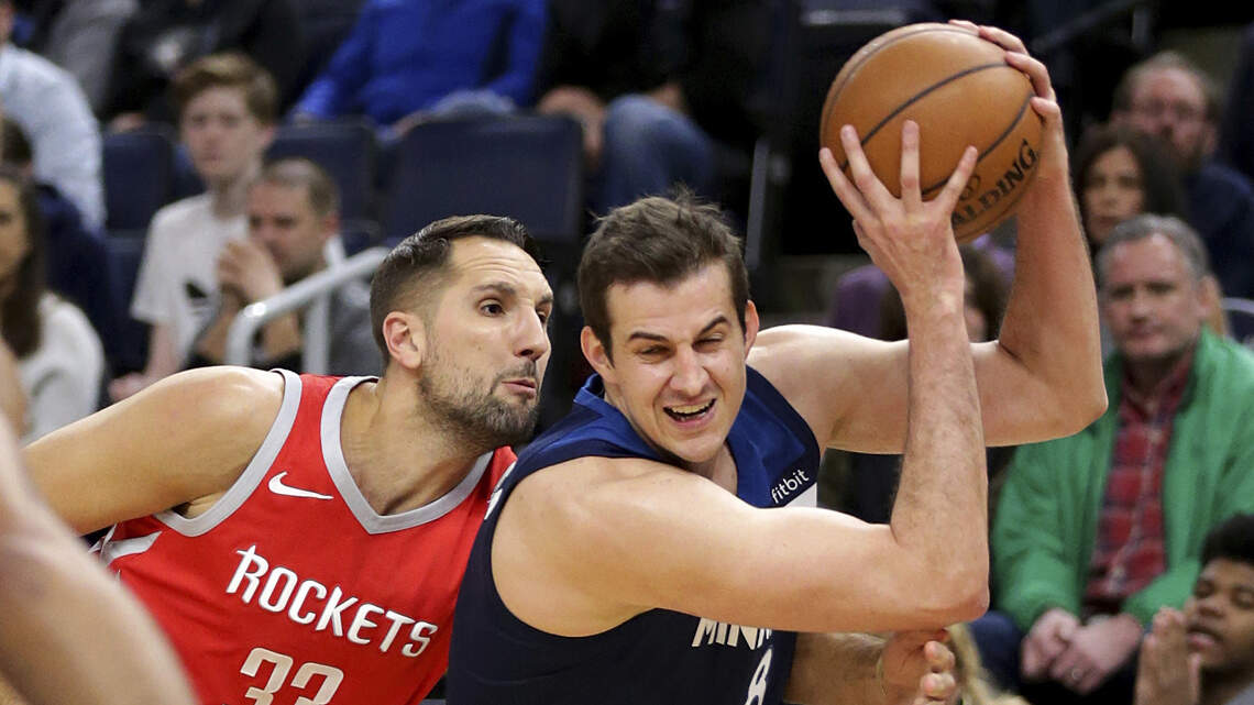 The Kings have contacted Nemanja Bjelica. He could reunite with a former teammate