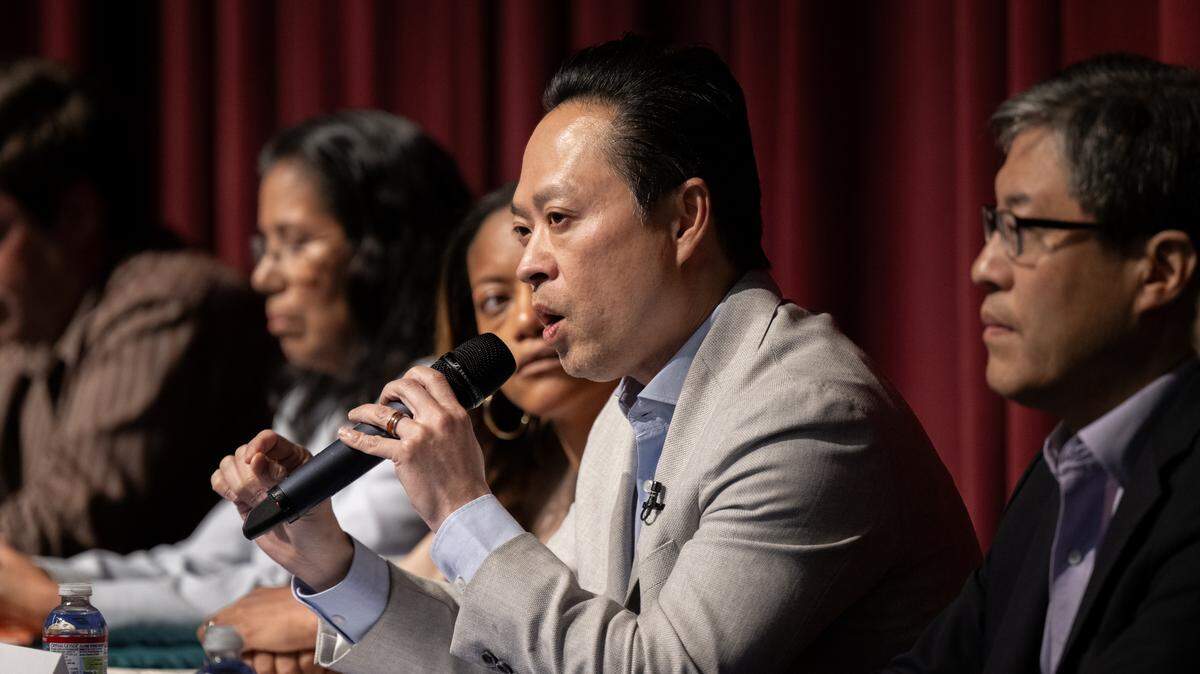 Candidate Thien Ho gives an opening statement at the District 6 candidate forum, held Wednesday, April 22, 2026, at Sacramento’s Benvenuti Performing Arts Center.
