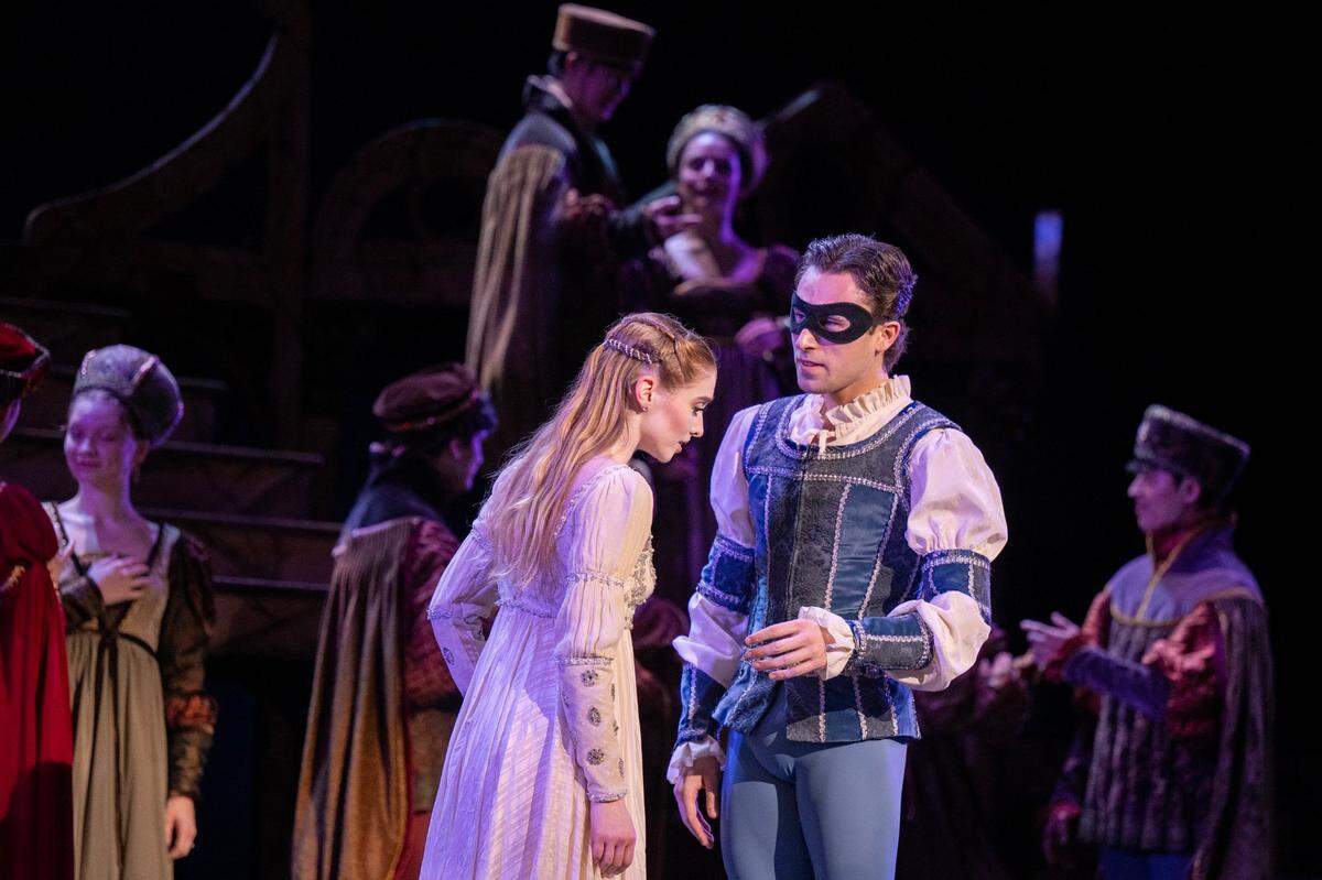 The Sacramento Ballet’s Mia Steedle, as Juliet, and Wyatt McConville-McCoy, as Romeo, perform in a dress rehearsal of the production Wednesday.