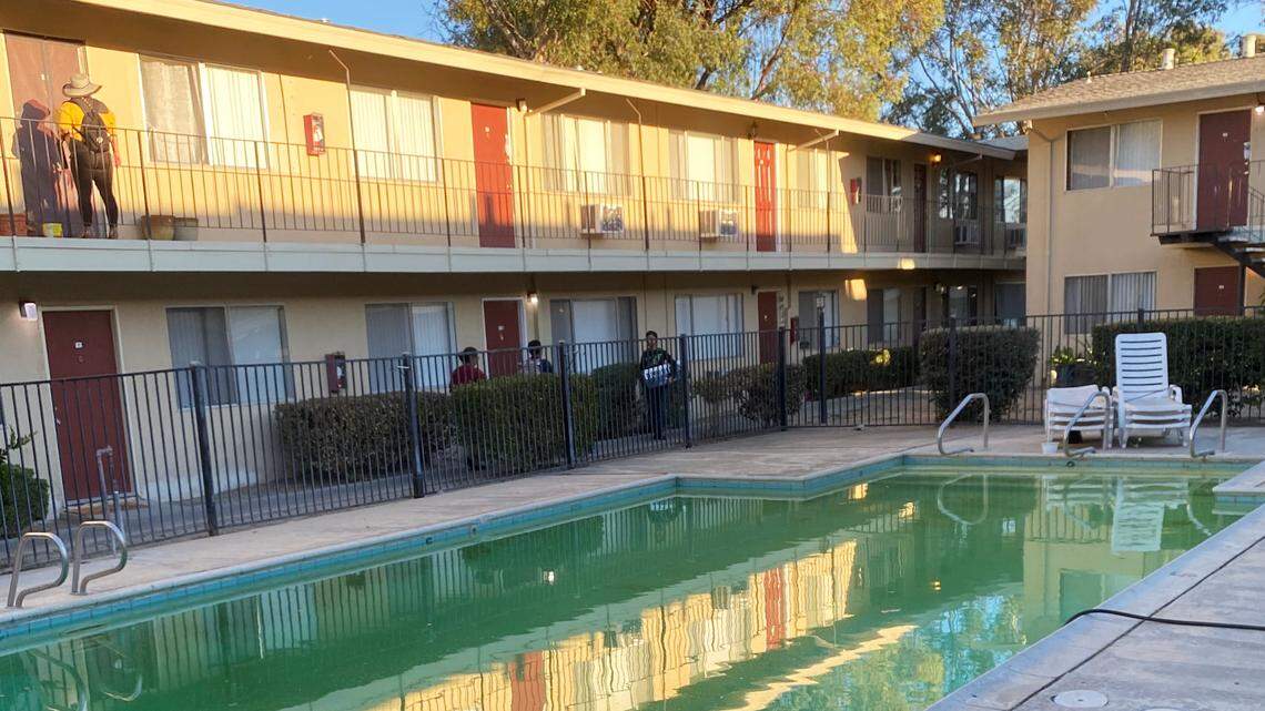 Tenants and activists said dozens of families at the Hampton Park Apartments on Franklin Boulevard in Sacramento are dealing with serious issues, such as cockroaches, mold, doors without locks and sinking floors.