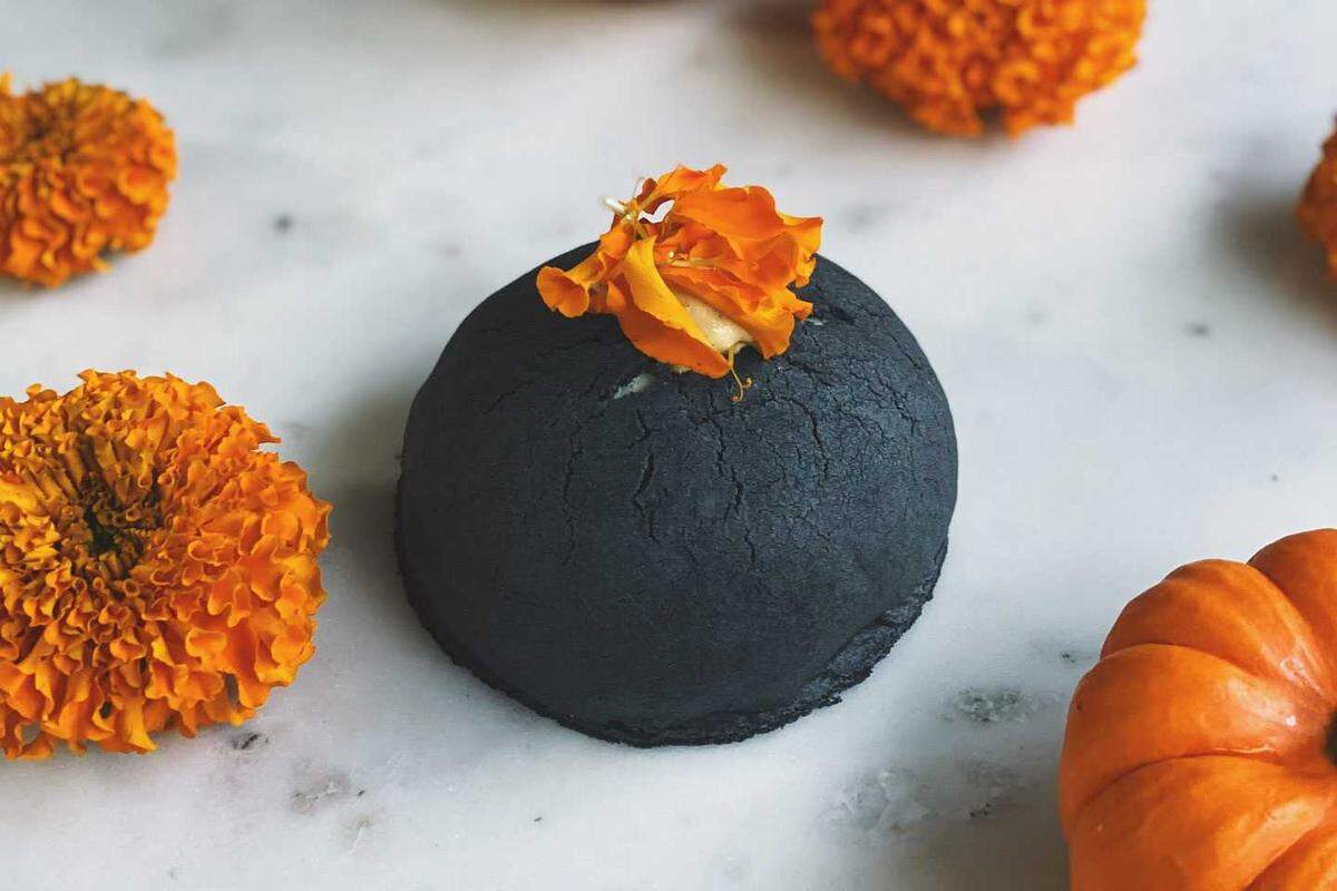 Microbakery Pain Pan created a pumpkin cheesecake concha for a pop-up event at conceptual design studio Forma in the River District on Sep. 29.