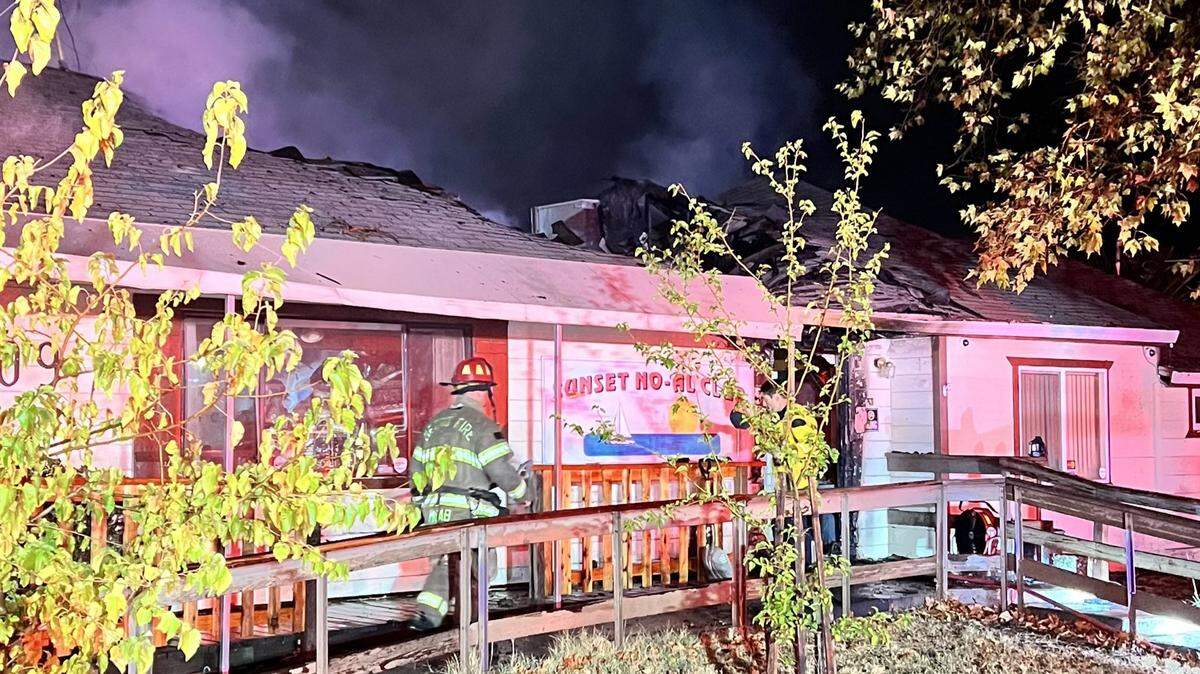 A fire early Monday morning, Nov. 7, 2022, caused major damage to the Sunset No-Al Club on Gibbons Drive in Carmichael. Fire authorities said the building was unoccupied.