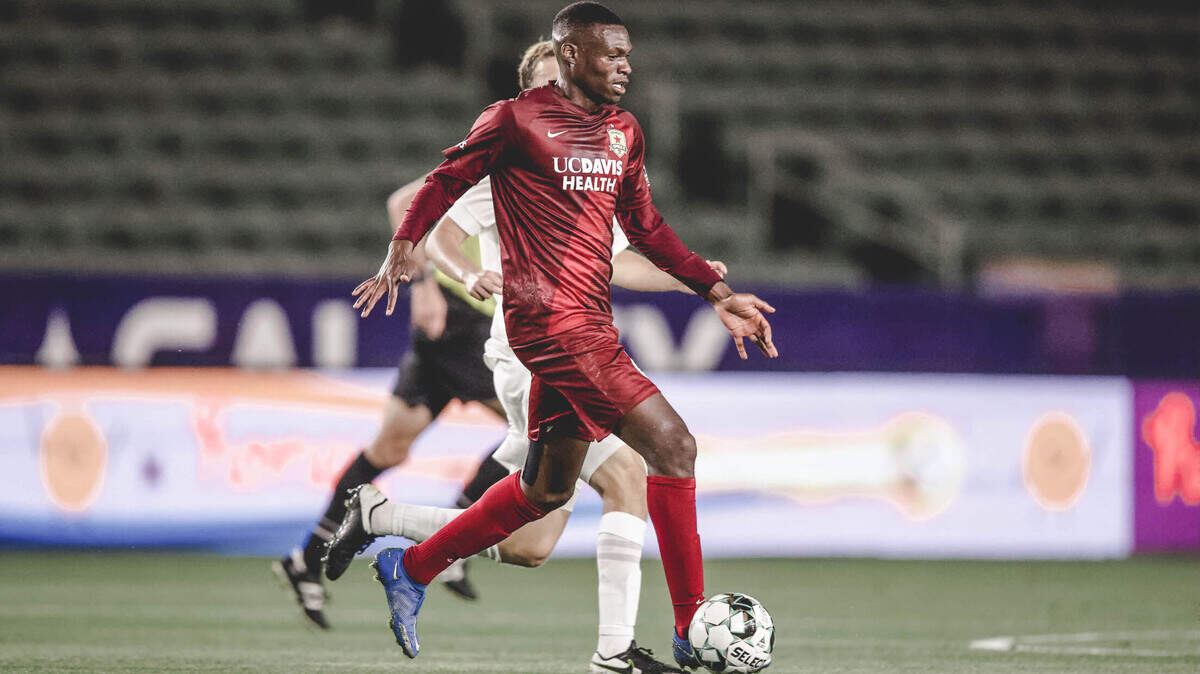 Sacramento Republic FC’s Fatai Alashe controls the ball during a 1-0 win over L.A. Galaxy II on April 30, 2021.