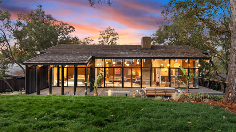 What’s the significance of mid-century modern architecture in Sacramento? We just found out
