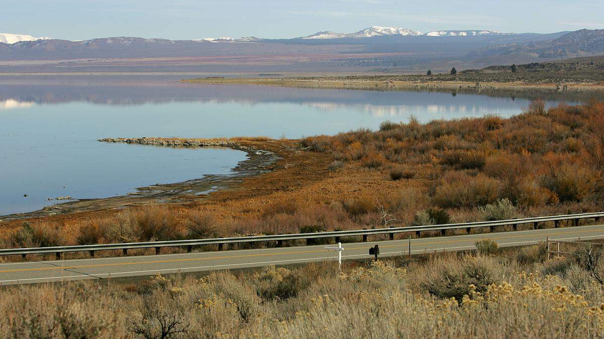 Mono Lake is seen from a hillside across Highway 395 in 2004. A snowplow driver discovered two bodies in a double murder case just before dawn Monday on a remote stretch of Highway 395 in Mono County, California officials say.