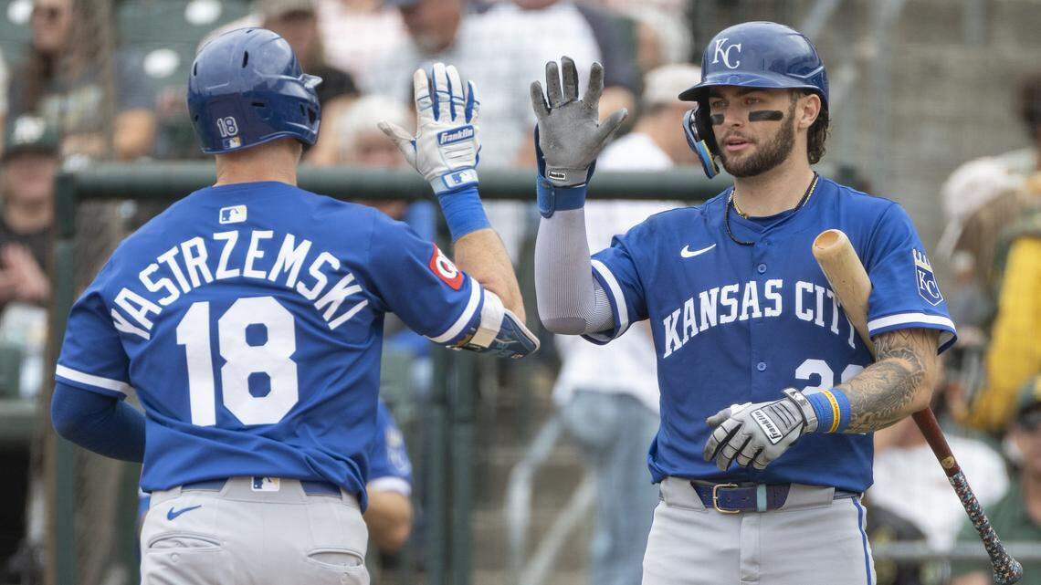 Kansas City smashes Athletics, 9-2, in season finale in West Sacramento