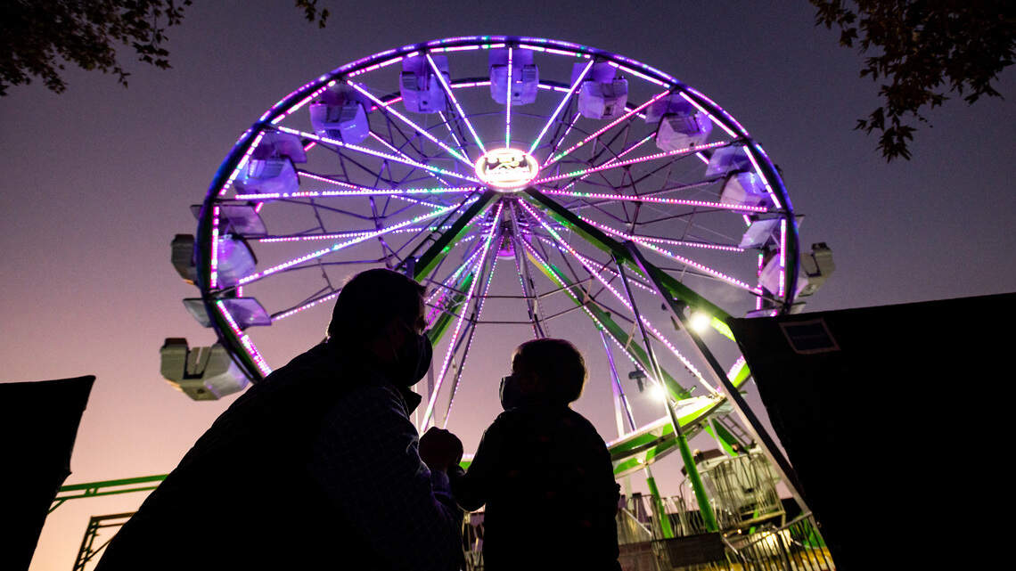 Old Sacramento to say goodbye to Ferris wheel, schoolhouse; children’s play area to be built