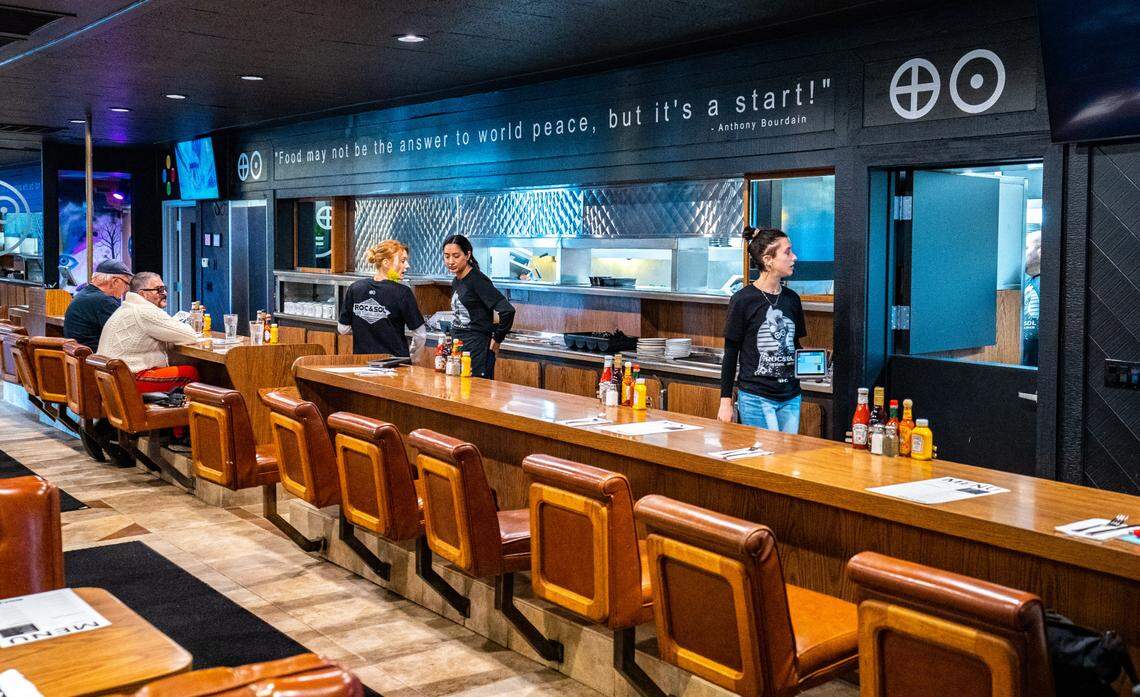 Roc & Sol Virtual Diner offers a wide variety of food on their menu from breakfast items like french toast to dinner items like meatloaf.