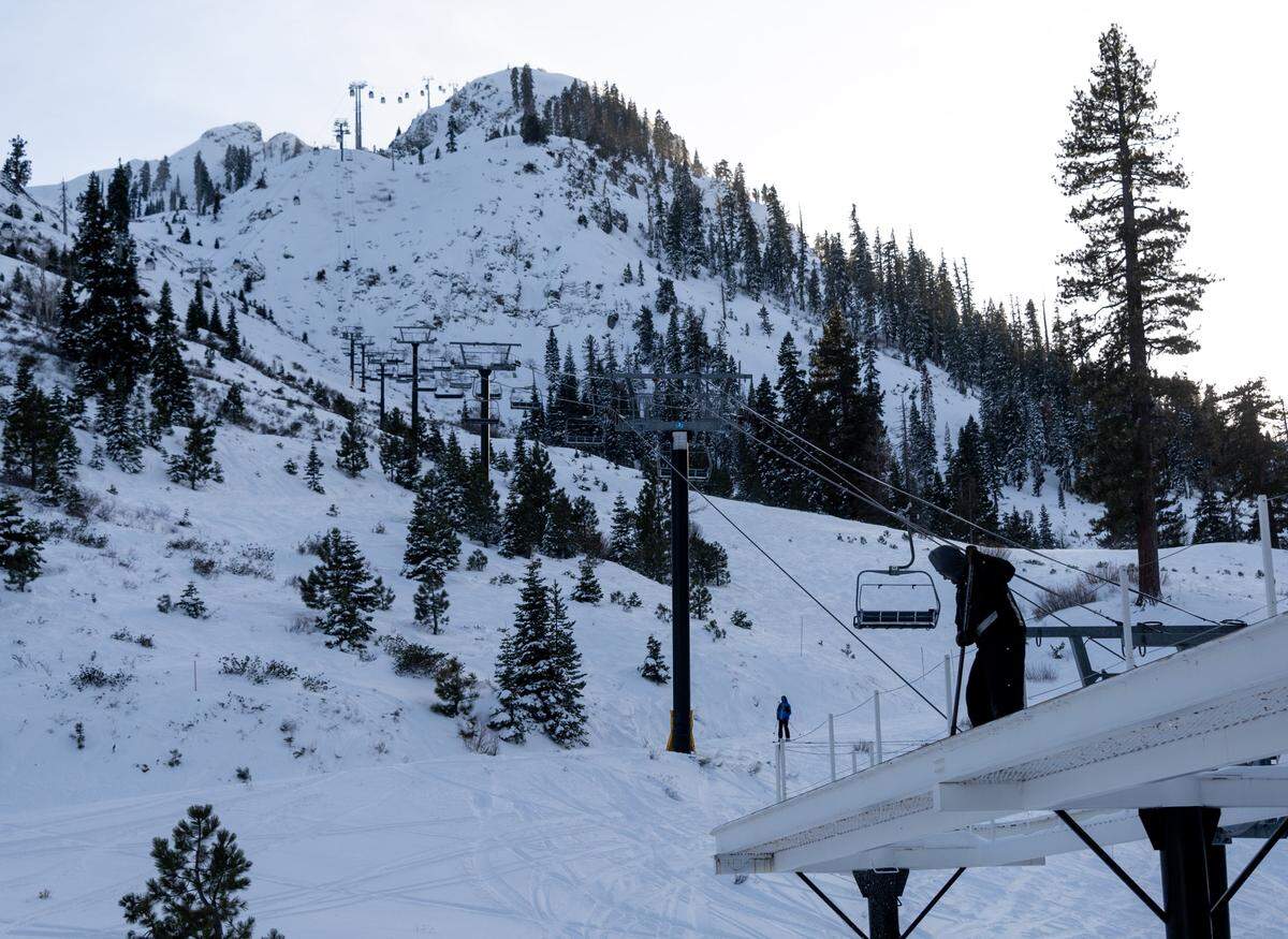 The KT-22 Express ski lift is empty after an avalanche at Palisades Tahoe on Thursday, Jan. 11, 2024 in Placer County. A skier died after an avalanche on Wednesday, January 10, 2024 at Palisades Tahoe. Avalanche-prone terrain is not exclusive to deep, wooded areas of the mountain.