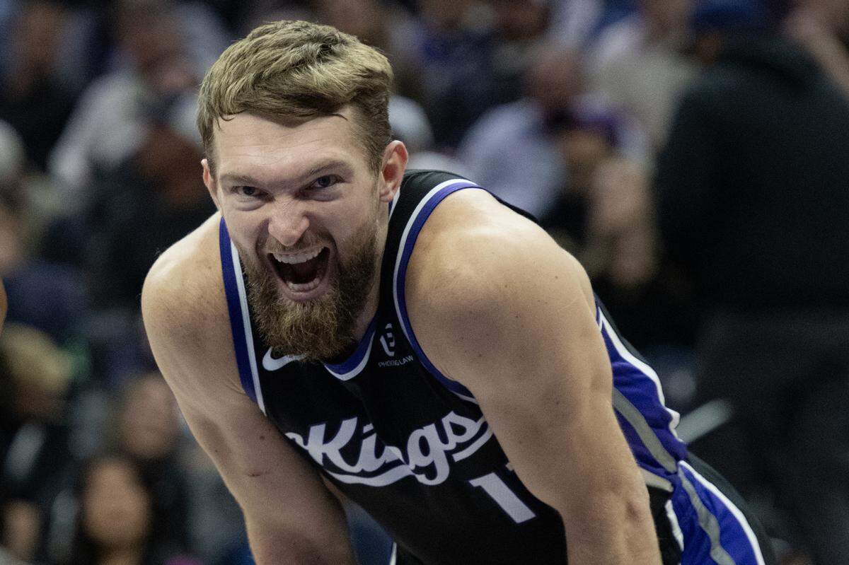 Sacramento Kings center Domantas Sabonis (11) reacts during a game at the Golden 1 Center on Tuesday, Nov. 11, 2025, in Sacramento. 