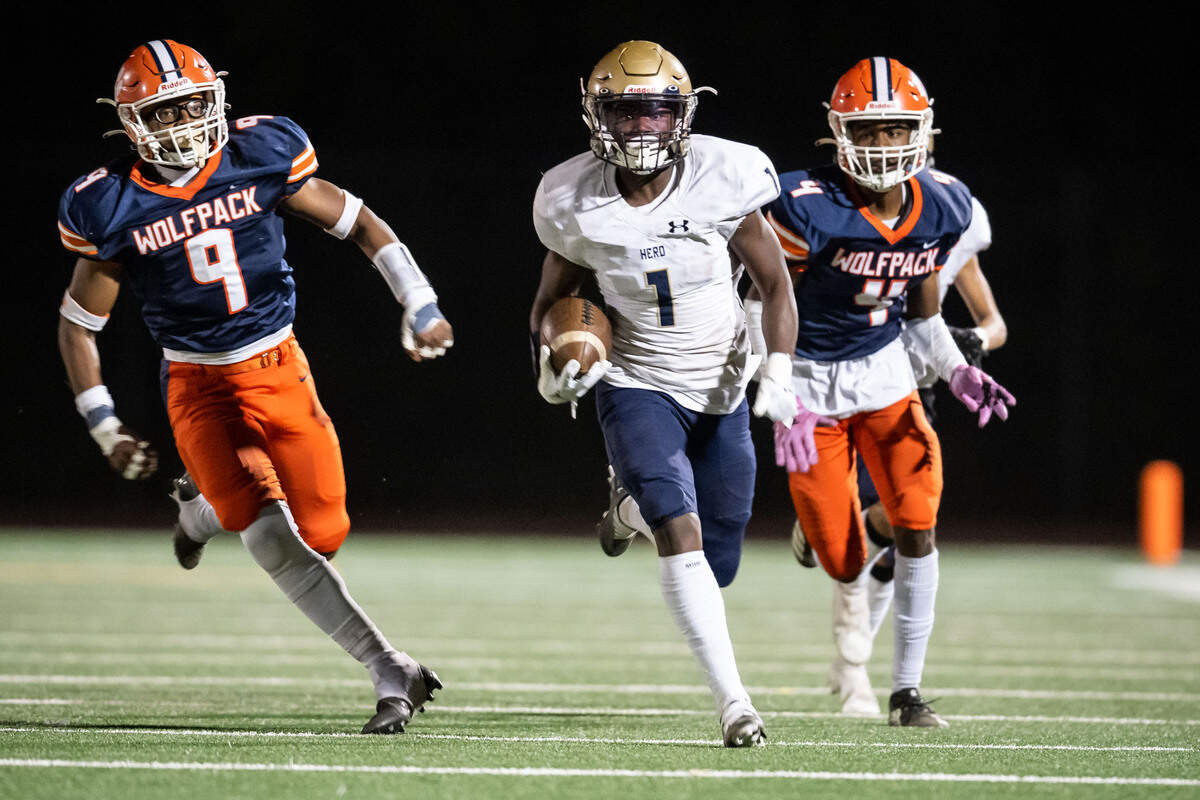 Wayshawn Parker (1) has transferred to Grant after rushing for 807 yards and 11 touchdowns for Elk Grove last season.