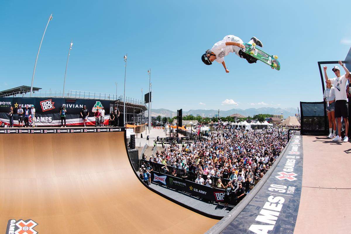 Star skateboarder Mizuho Hasegawa, 14, competes on the vertical ramp at the 2025 X Games in Salt Lake City in June 2025.