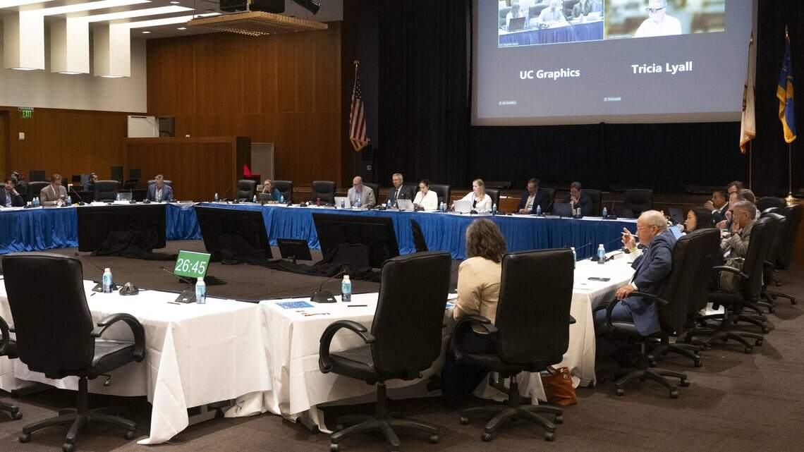 Amid SAT debate, University of California graduation rates hit record highs